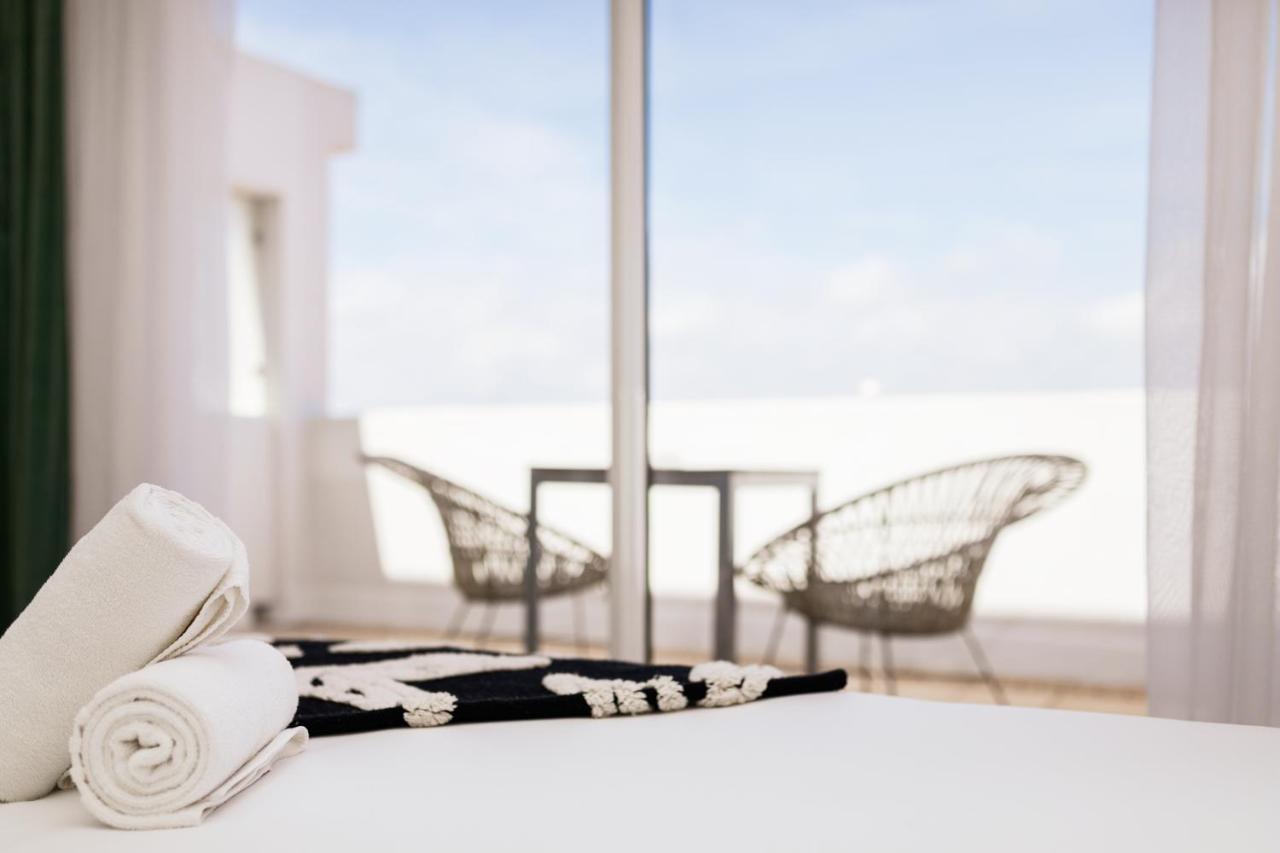 Hotel Les Sables - Urban Style - By Logis Hotels Canet-en-Roussillon Eksteriør billede